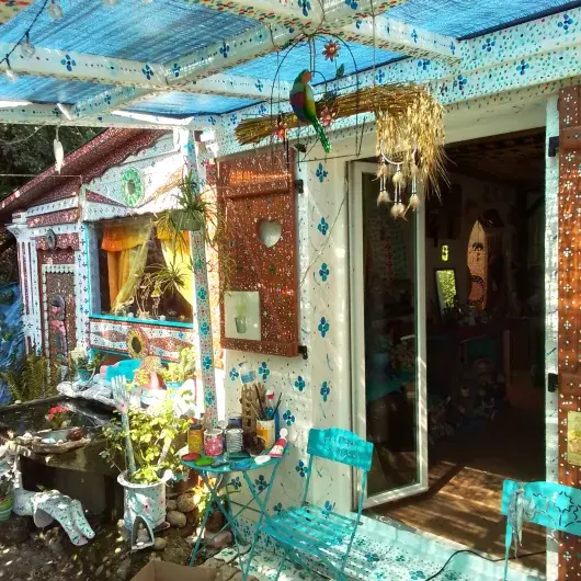  maison aux 100 000 fleurs 